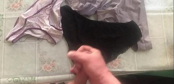  Cum on panties